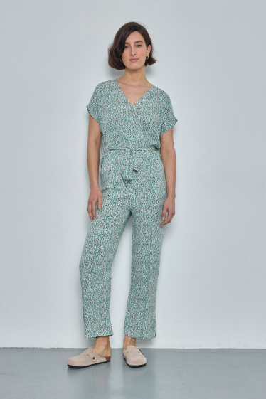 Wholesaler JCL Paris - Floral jumpsuit, short sleeves, ties at the waist, side pockets
