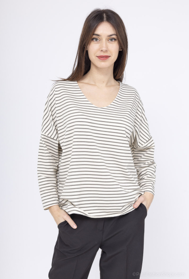 Grossiste J&D Fashion - PULL RAYURES