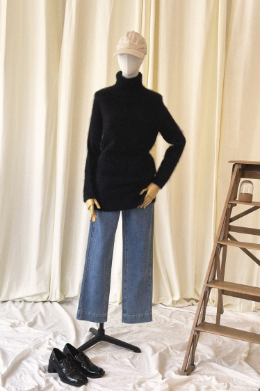 Wholesaler Jessy Line - Long sweater in cable knit