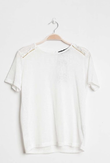 Grossiste Jessy Line - T-shirt avec détail volants sur les épaules
