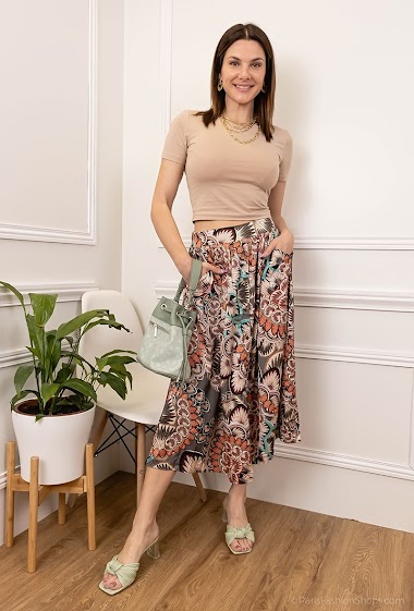 Wholesaler J&H Fashion - Midi buttoned skirt