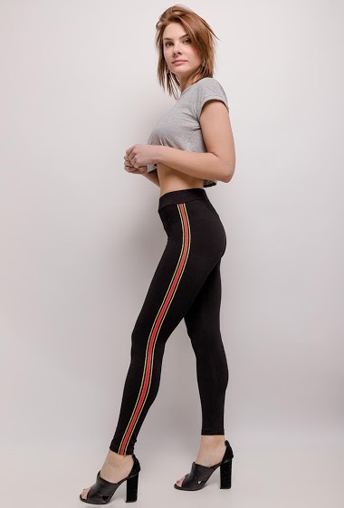 Wholesaler J&H Fashion - Leggings with side stripes
