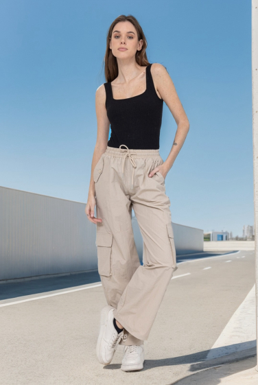 Grossiste J&H Fashion - Pantalon jogging cargo imperméable