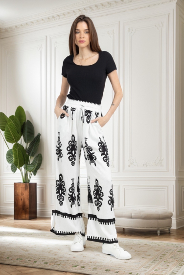 Wholesaler J&H Fashion - Wide printed cotton pants with elastic waistband, drawstring at the waist