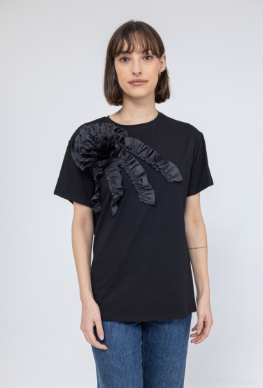 Grossiste J&H Fashion - T-shirt avec fleur et volants