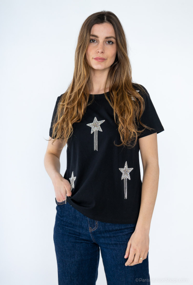 Grossiste J&H Fashion - T-shirt avec strasses étoiles