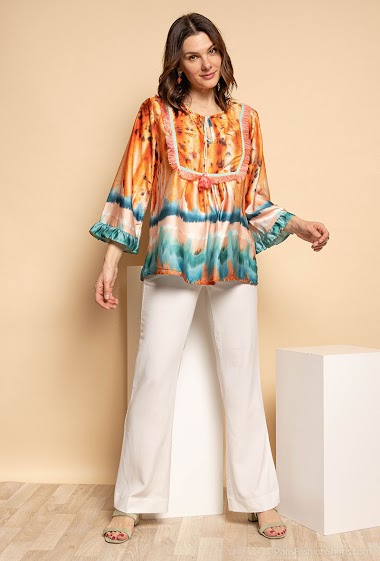 Wholesaler J&L - Abstract printed blouse with fringe