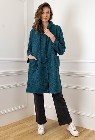 Grossiste J&L Style - Manteau à capuche en maille bouclette