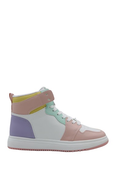 High top trainers