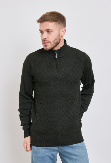 Wholesaler SD7 - Men's zipped collar sweater
