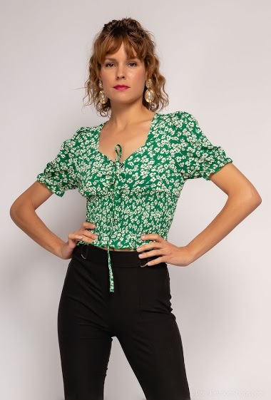 Großhändler Jolio & Co - Off-the-shoulder blouse with flower print and drawstring