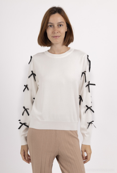 Wholesaler Jolio & Co - Sweater with bow sleeves