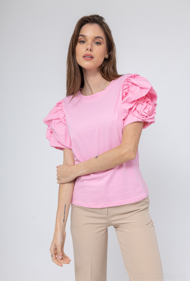 Grossiste Jolio & Co - T-shirt avec grande fleur sur les manches