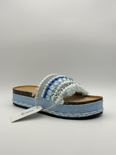 Wholesaler Jomix - Fancy sandals with pearls and jewels