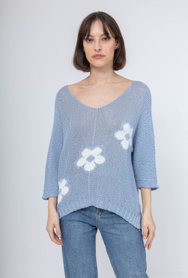 Wholesaler Jöwell - Bright crochet sweater with flowers