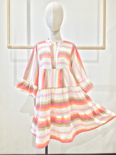 Großhändler Jöwell - Kleid aus bestickter Baumwolle