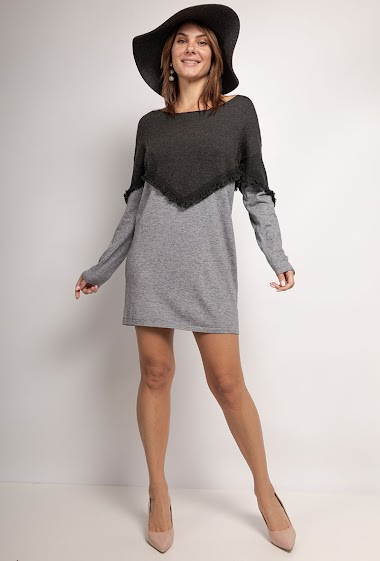 Wholesaler Jöwell - Sweater dress with fringes
