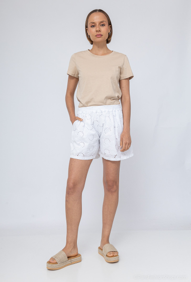 Wholesaler Jöwell - Embroidered cotton shorts with lining