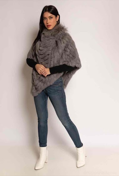 Wholesaler JULIET'S&CO - Real fur poncho