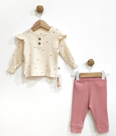 Wholesaler June Boutique Baby - Girls' knitted set
