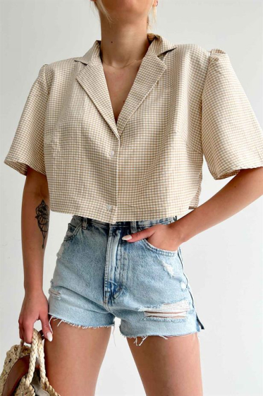 Wholesaler JUNE BOUTIQUE - Short beige printed shirt