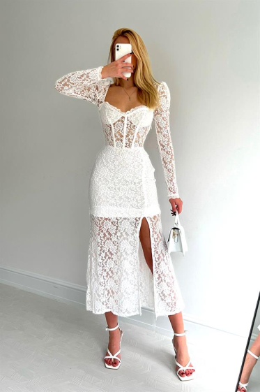 Wholesaler JUNE BOUTIQUE - White lace dress