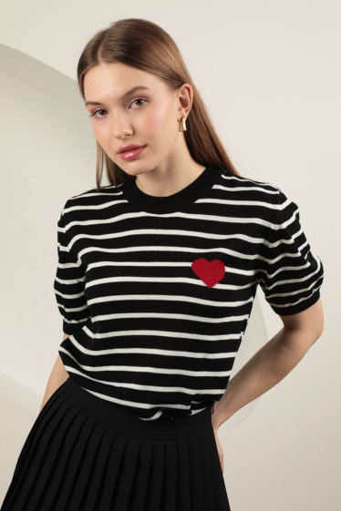 Wholesaler JUNE BOUTIQUE - Striped mesh t-shirt