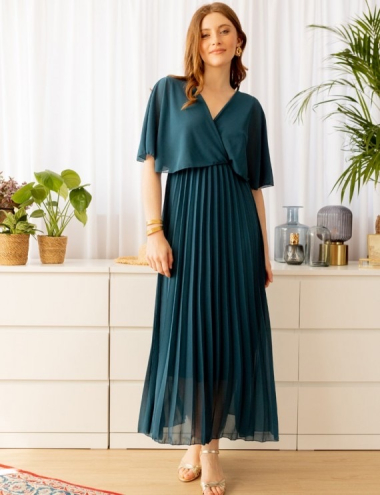 Wholesaler Kaia - Pleated dress with batwing sleeves