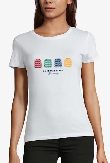 Grossiste Kapsul - T-shirt  adulte Femme - La grande plage Biarritz