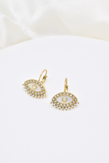 Wholesaler Kapyco - Mother-of-pearl and crystal eye sleeper earrings in stainless steel