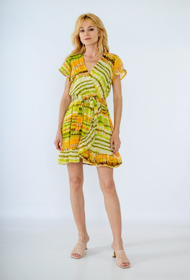 Großhändler Kaylla - Bedrucktes Kleid. Das Model ist 175 cm groß