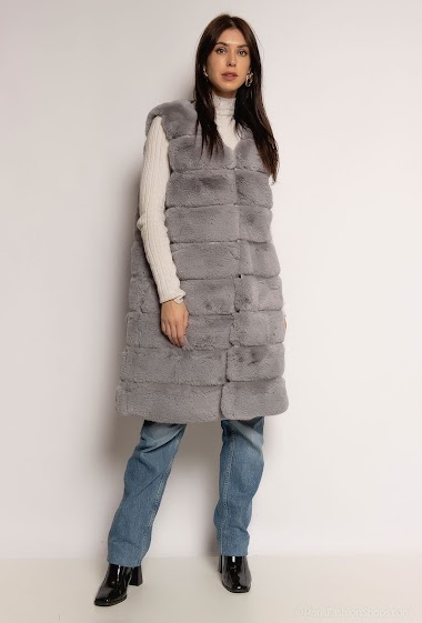 Wholesaler Ki&Love - Sleeveless fur coat