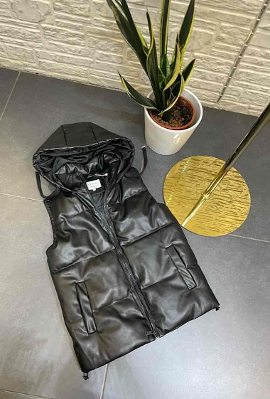 Wholesaler L8 - Sleeveless hooded faux leather down jacket