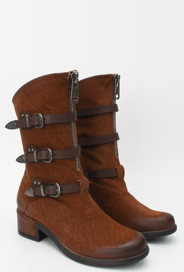Wholesaler La Bottine souriante - Flat boots with 3 buckles