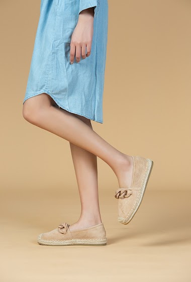 Espadrilles with chains