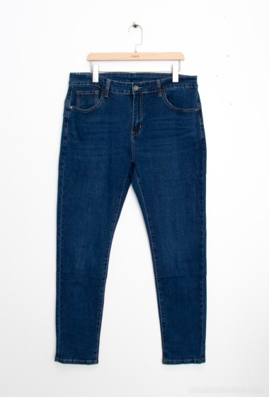 Großhändler LAJOLY - Ausgestellte Jeans