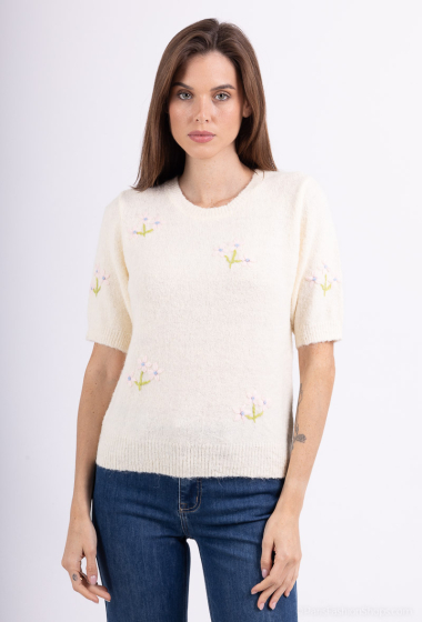 Wholesaler LAJOLY - Embroidered Floral Pattern Sweater