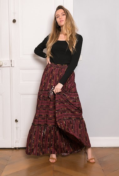 Long skirt printed with LUREX, embroidered with sequins and tightening with cord