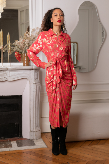 Wholesaler Last Queen - Long shirt dress, belted, buttoned front with gathers, gold print