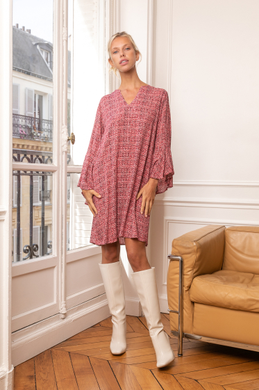Wholesaler Last Queen - Tunic shirt dress with V-neck and flared sleeves, and bohemian print