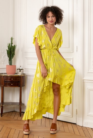 Long dress with gold-effect print, elastic at the waist and buttoned at the front