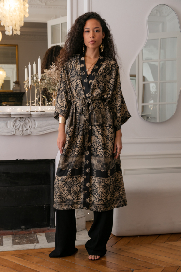 Wholesaler Last Queen - Flowing kimono dress with cleopatra print, flared cut