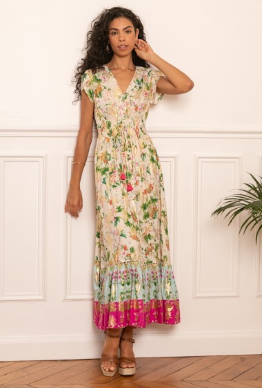 Long dress with bohemian print buttoned front with gilding effect
