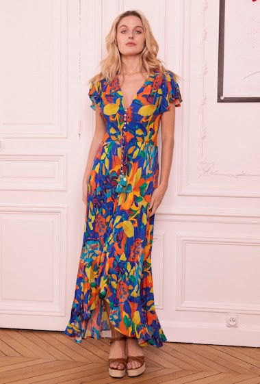 Long dress with floral print, buttoned at the front