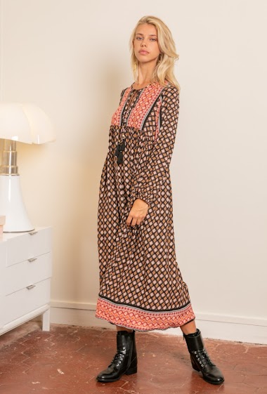Wholesaler Last Queen - Long dress with bohemian print with pompoms