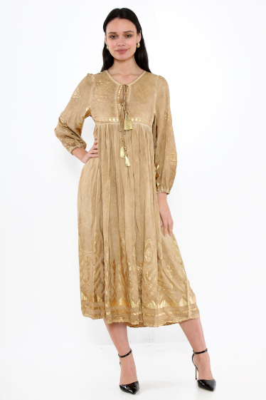 Wholesaler Last Queen - Long dress with gold print, V-neck with ties, flared cut