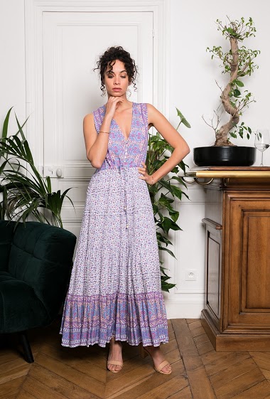 Großhändler Last Queen - Langes Kleid mit Blumendruck vorne und V-Ausschnitt zugeknöpft