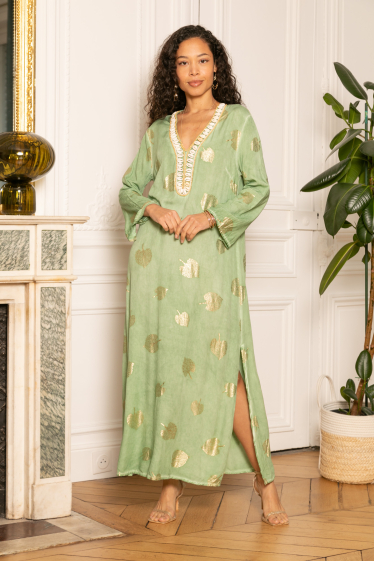 Wholesaler Last Queen - Long dress embroidered with shells by hand, printed with gilding effect