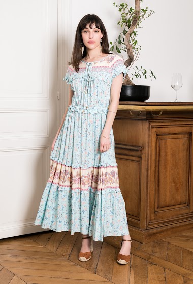 Großhändler Last Queen - Langes Kleid mit Bohème-Print, in der Taille mit Flügelärmel eingeknotet