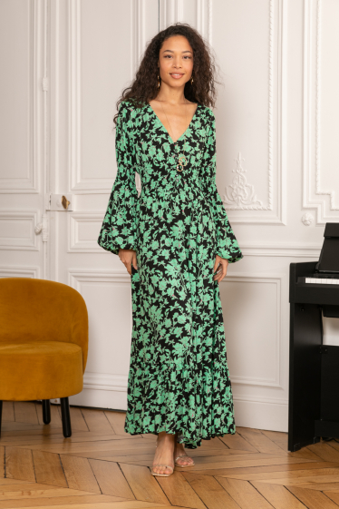 Wholesaler Last Queen - Long printed dress buttoned in front with balloon sleeves, invisible pockets